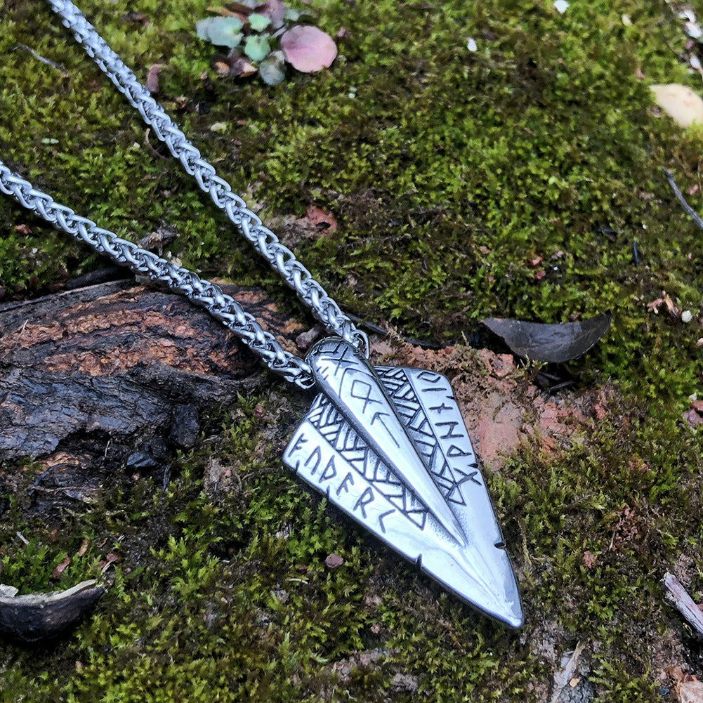 Norse Mythology Stainless Steel Gungnir Arrowhead Pendant Necklace